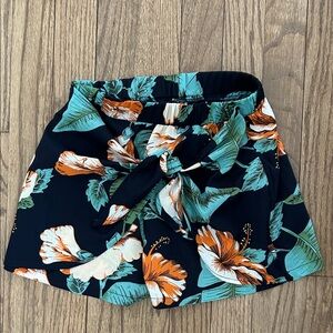 SHEIN kids Floral Print Shorts with Tie Waist - size 9